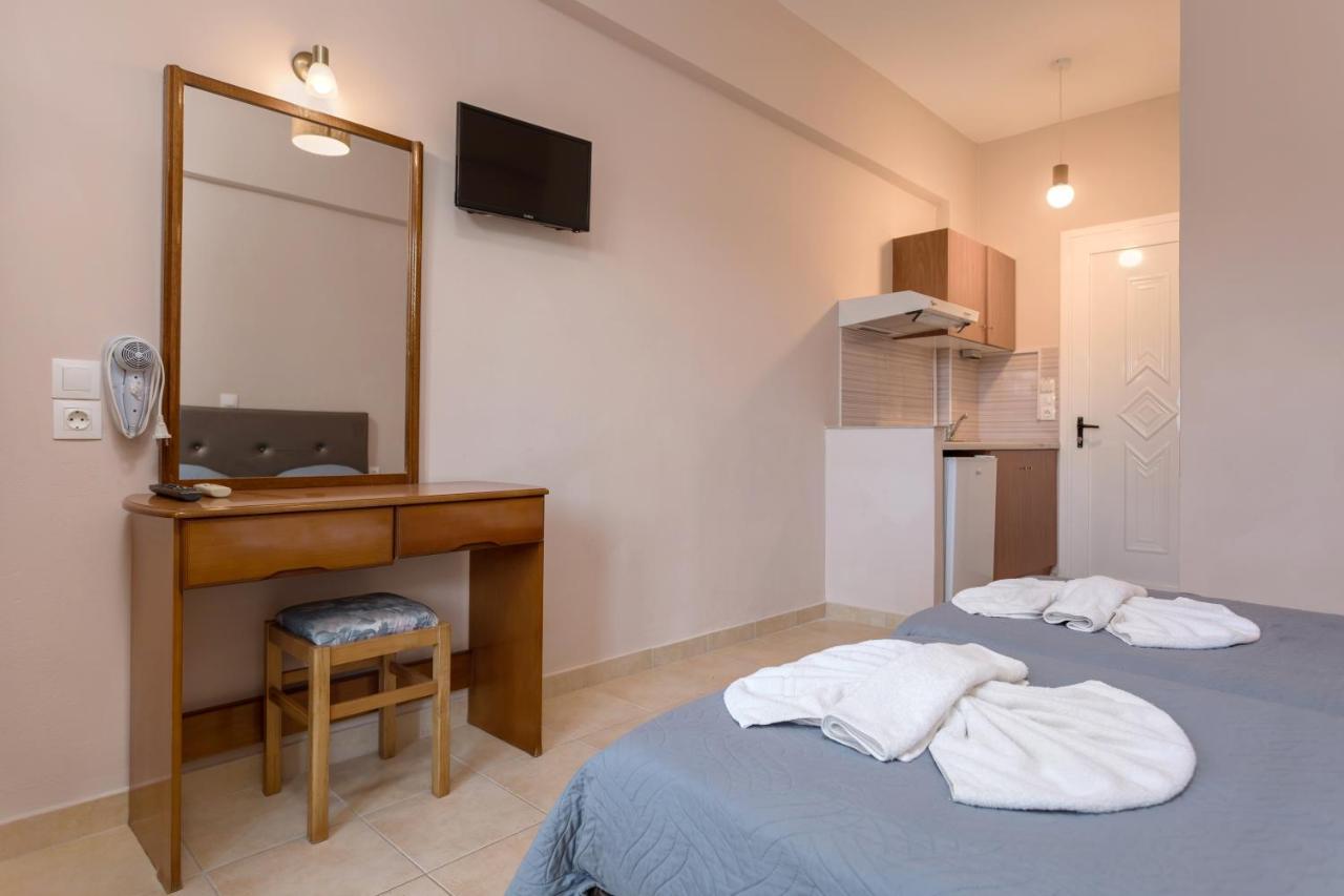 Mare Blu Studios & Suites Laganas Exteriör bild