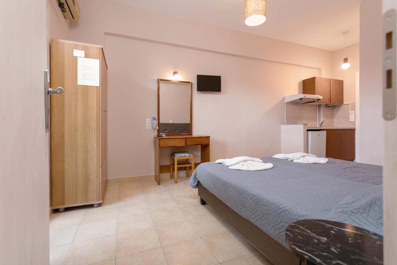 Mare Blu Studios & Suites Laganas Exteriör bild