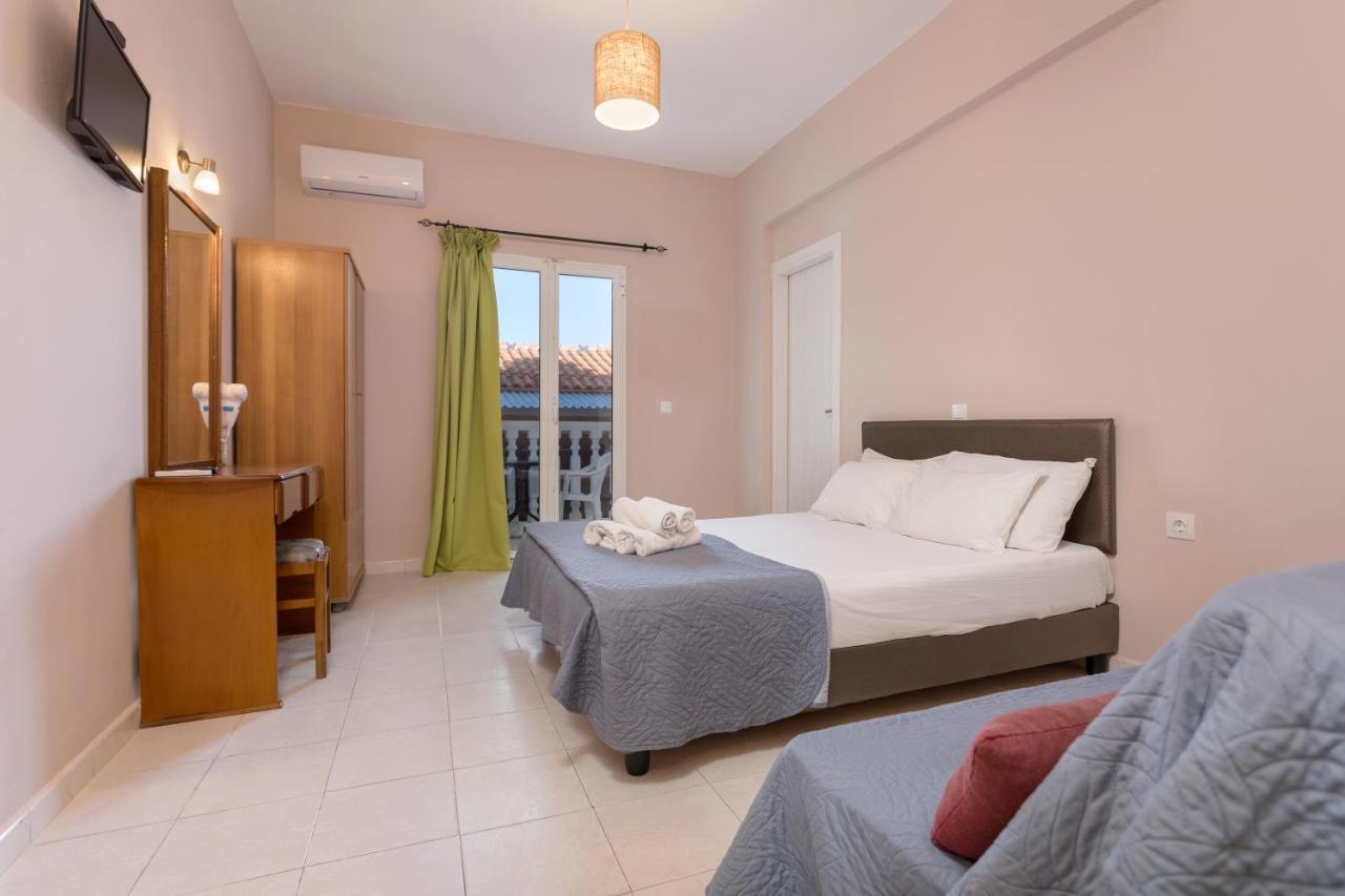 Mare Blu Studios & Suites Laganas Exteriör bild