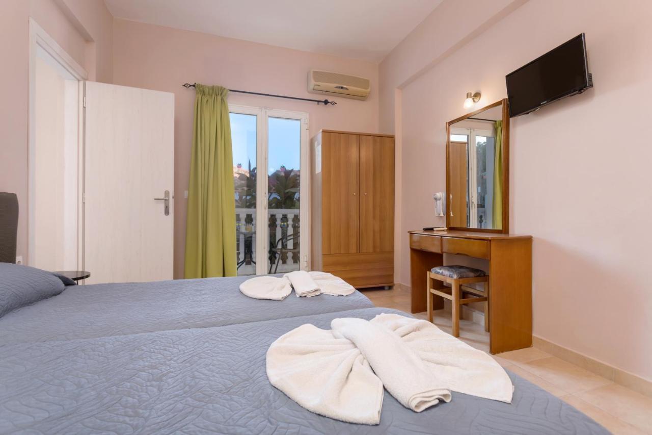 Mare Blu Studios & Suites Laganas Exteriör bild