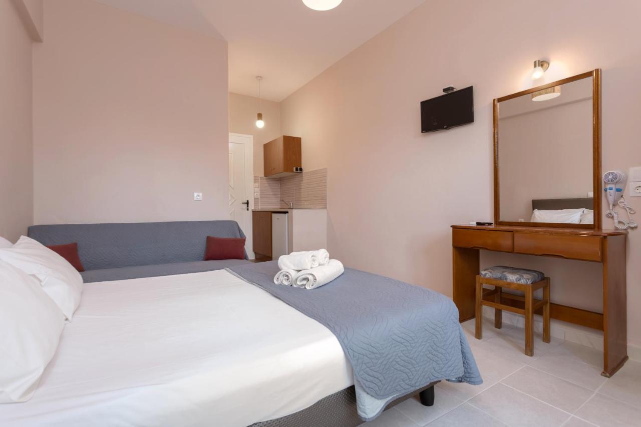 Mare Blu Studios & Suites Laganas Exteriör bild