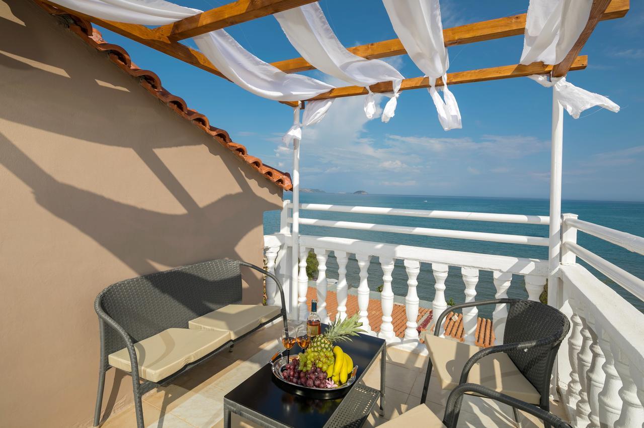 Mare Blu Studios & Suites Laganas Exteriör bild