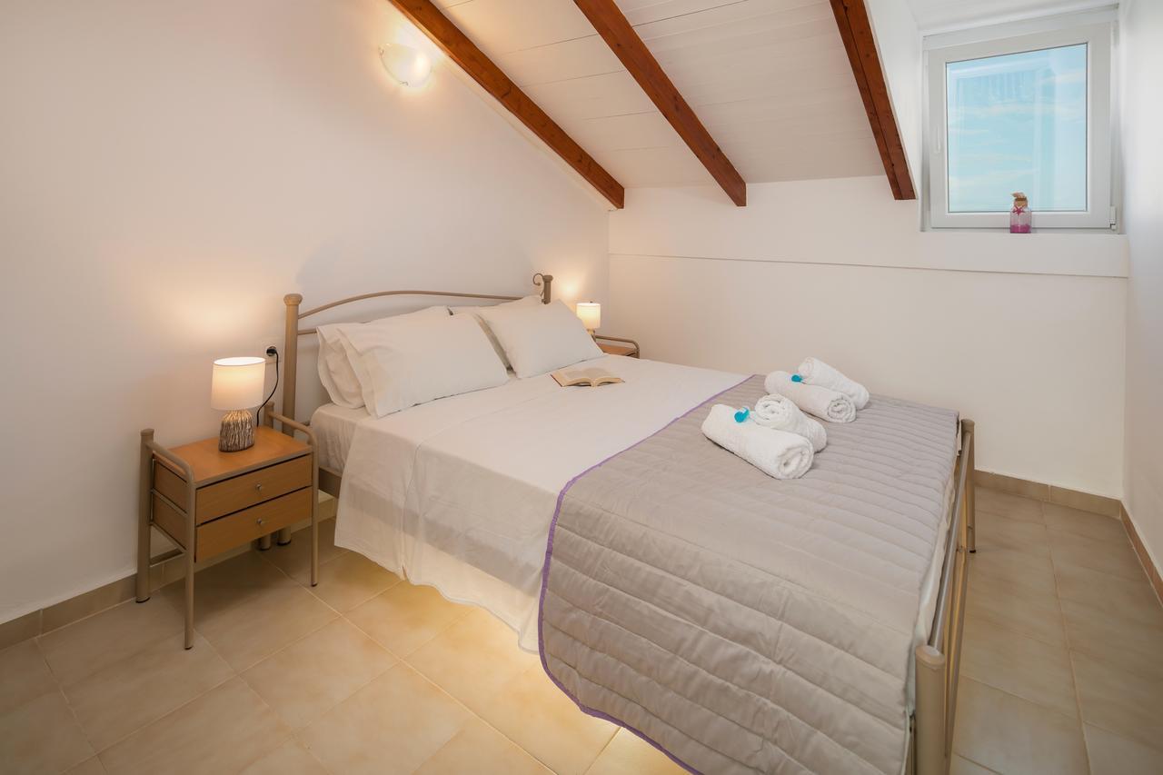 Mare Blu Studios & Suites Laganas Exteriör bild